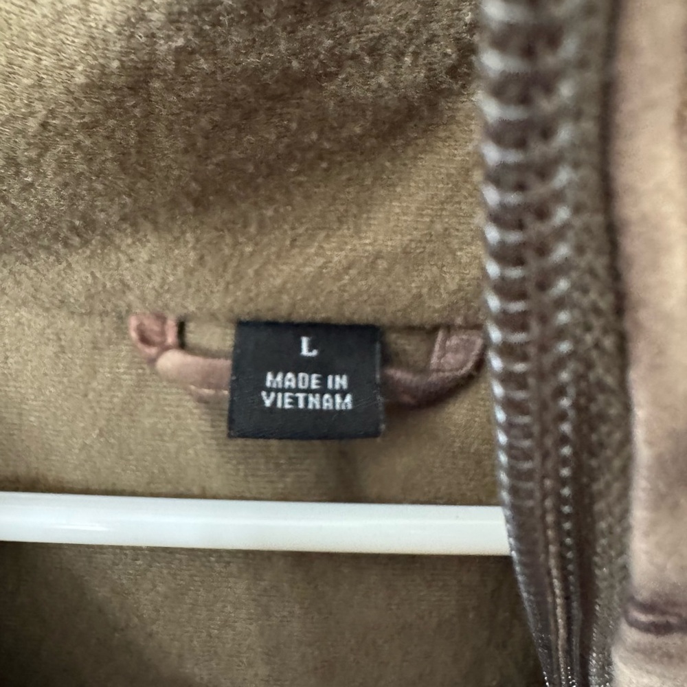 Camouflage Zip-Up Jacket - Picture 3 of 3